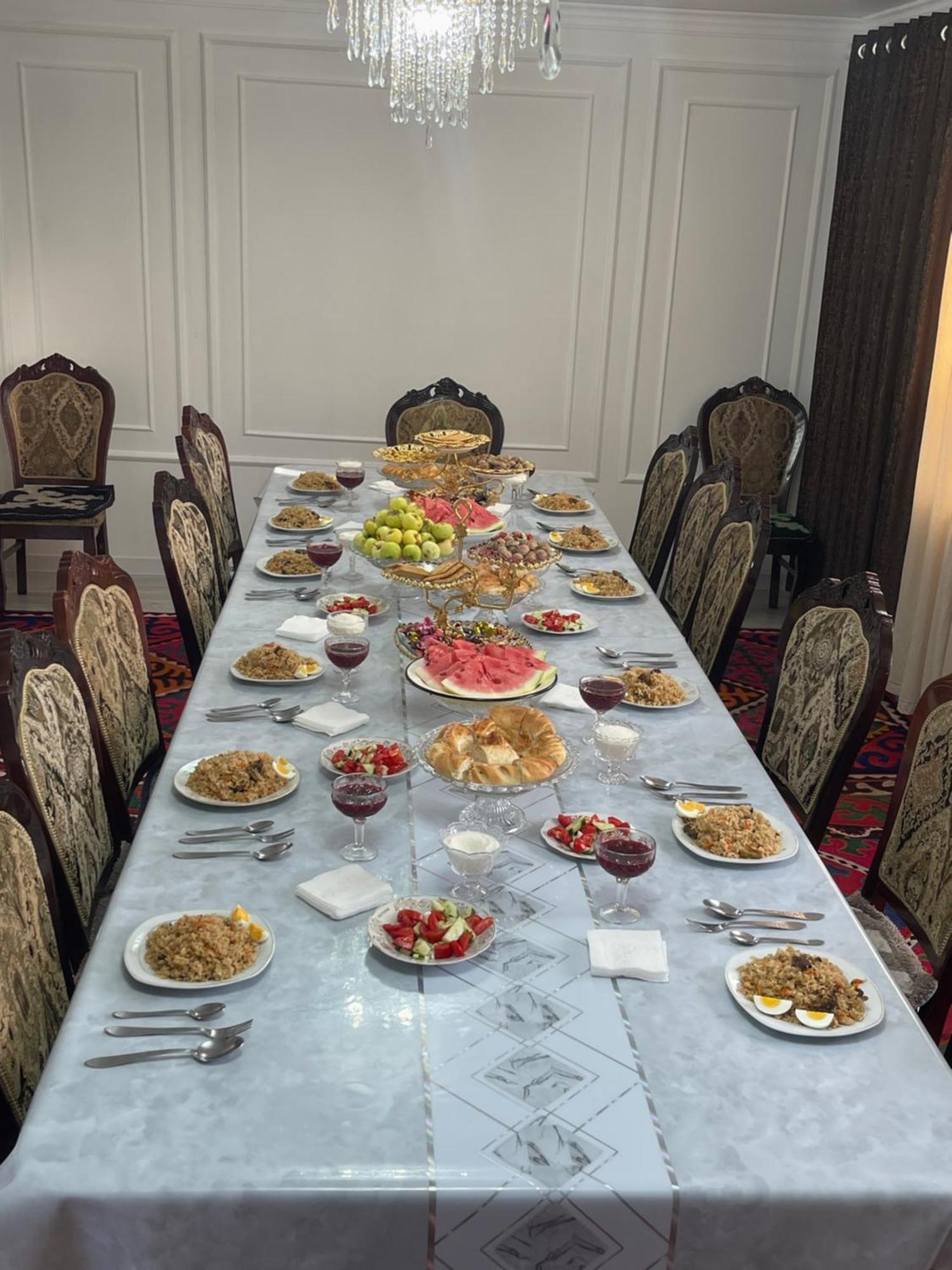 Center Guesthouse Kochkor 외부 사진